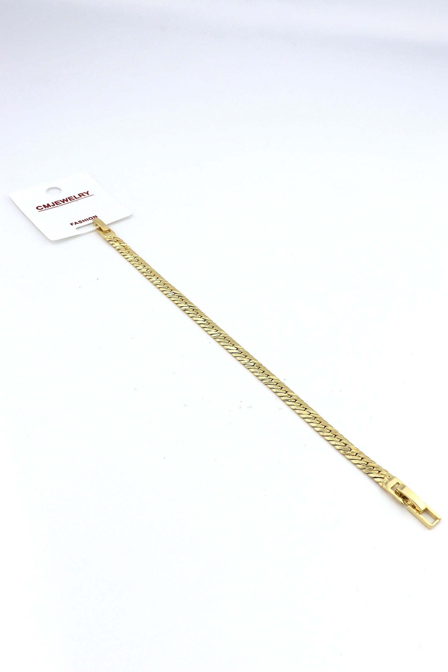 CM Bileklik CMB045