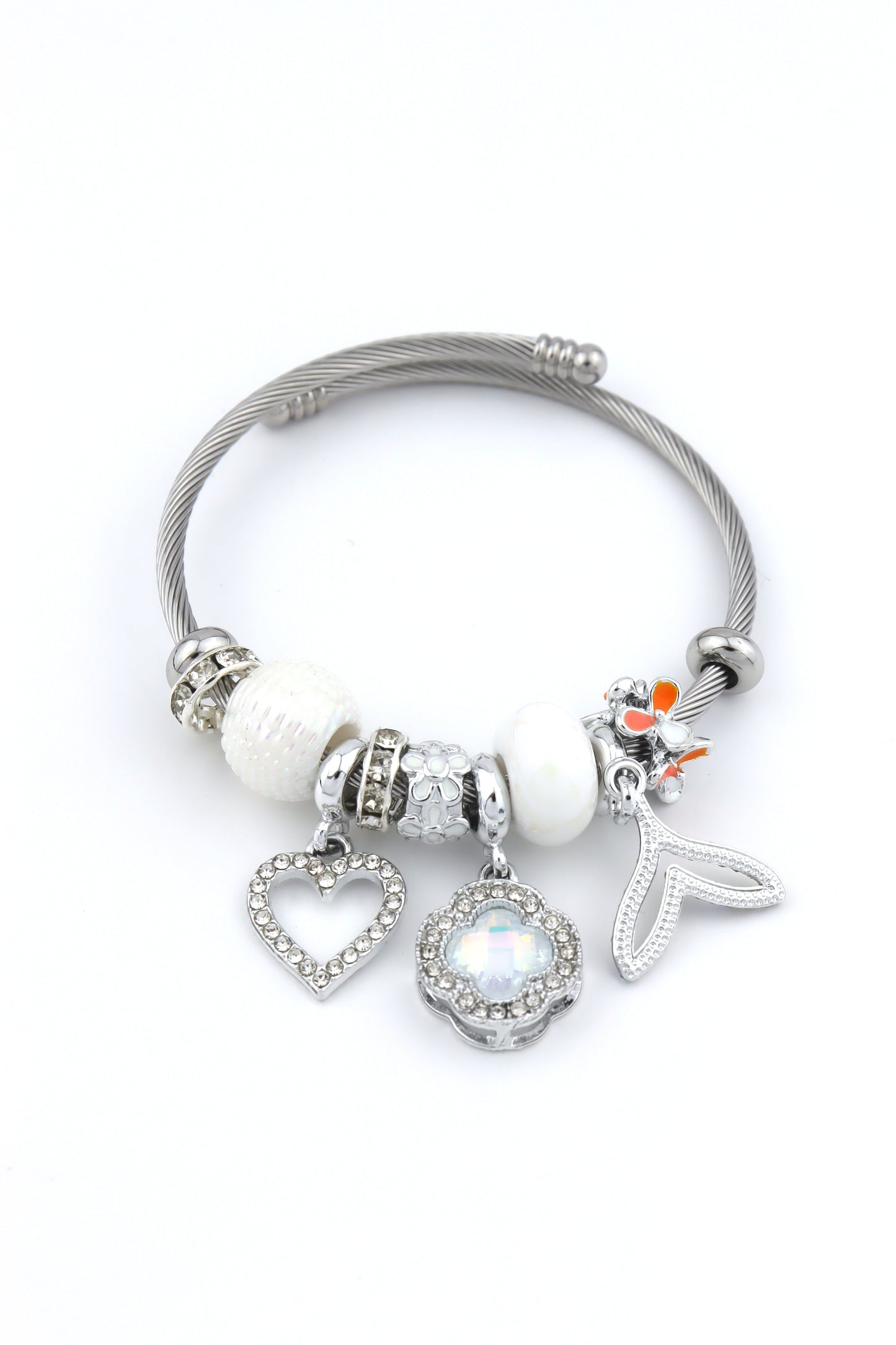 Pandora P061