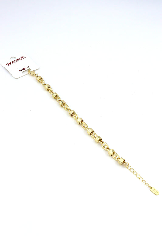 CM Bileklik CMB035