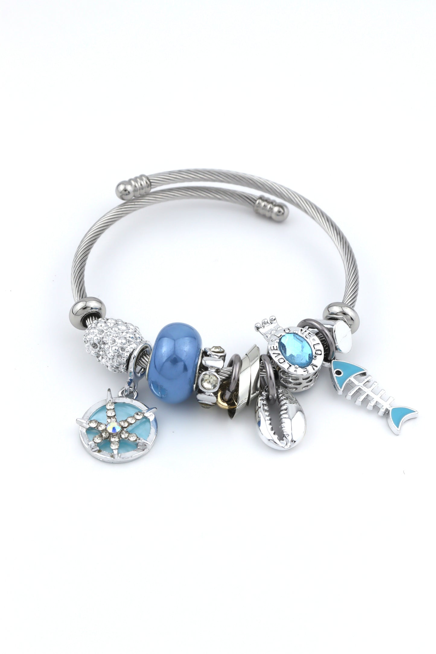Pandora  P069