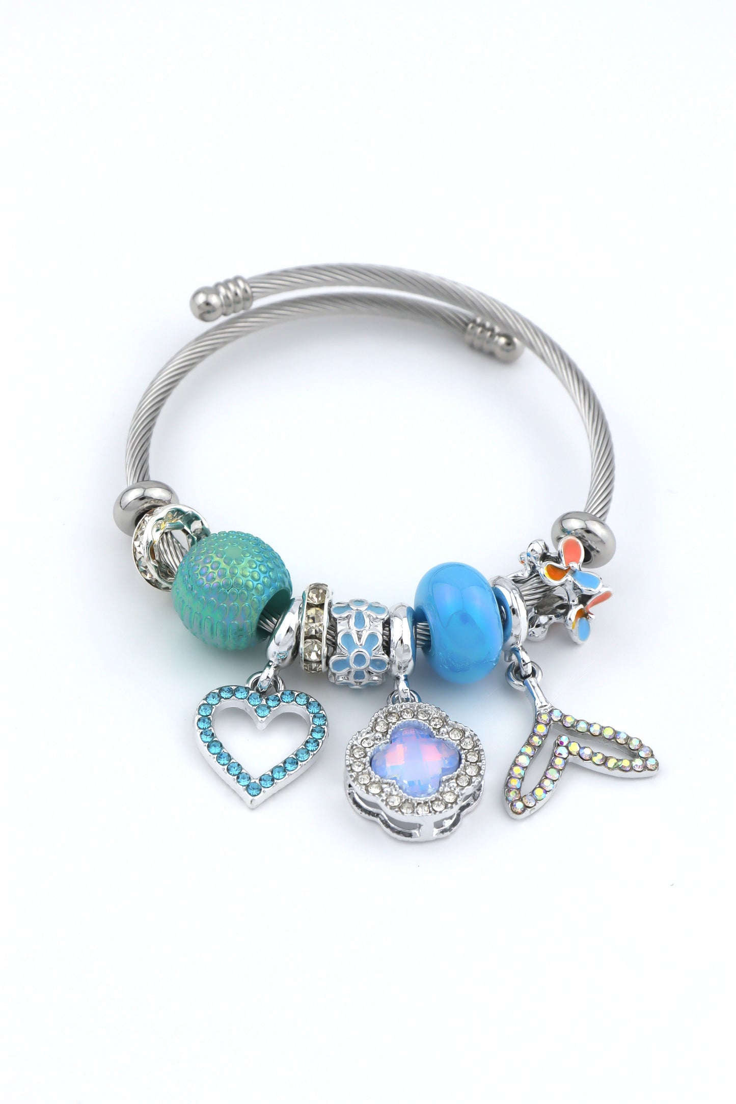 Pandora  P059