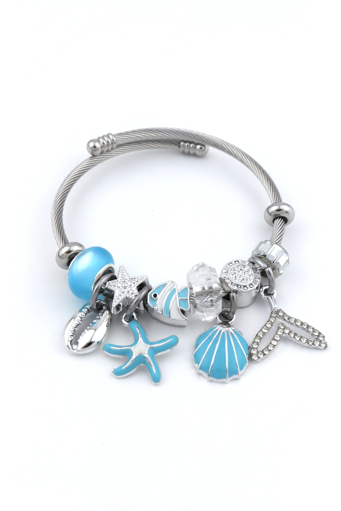 Pandora  P053