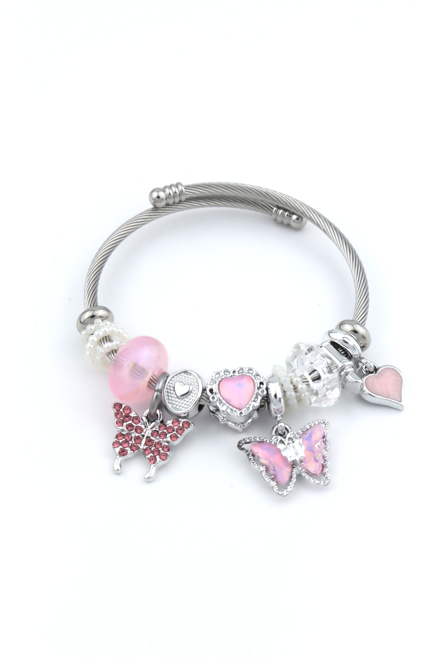 Pandora  P046