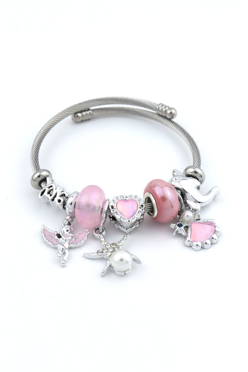 Pandora  P040