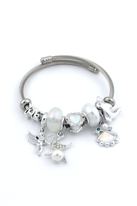 Pandora  P009