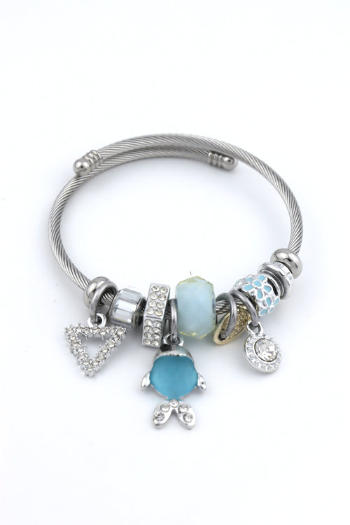 Pandora  P036