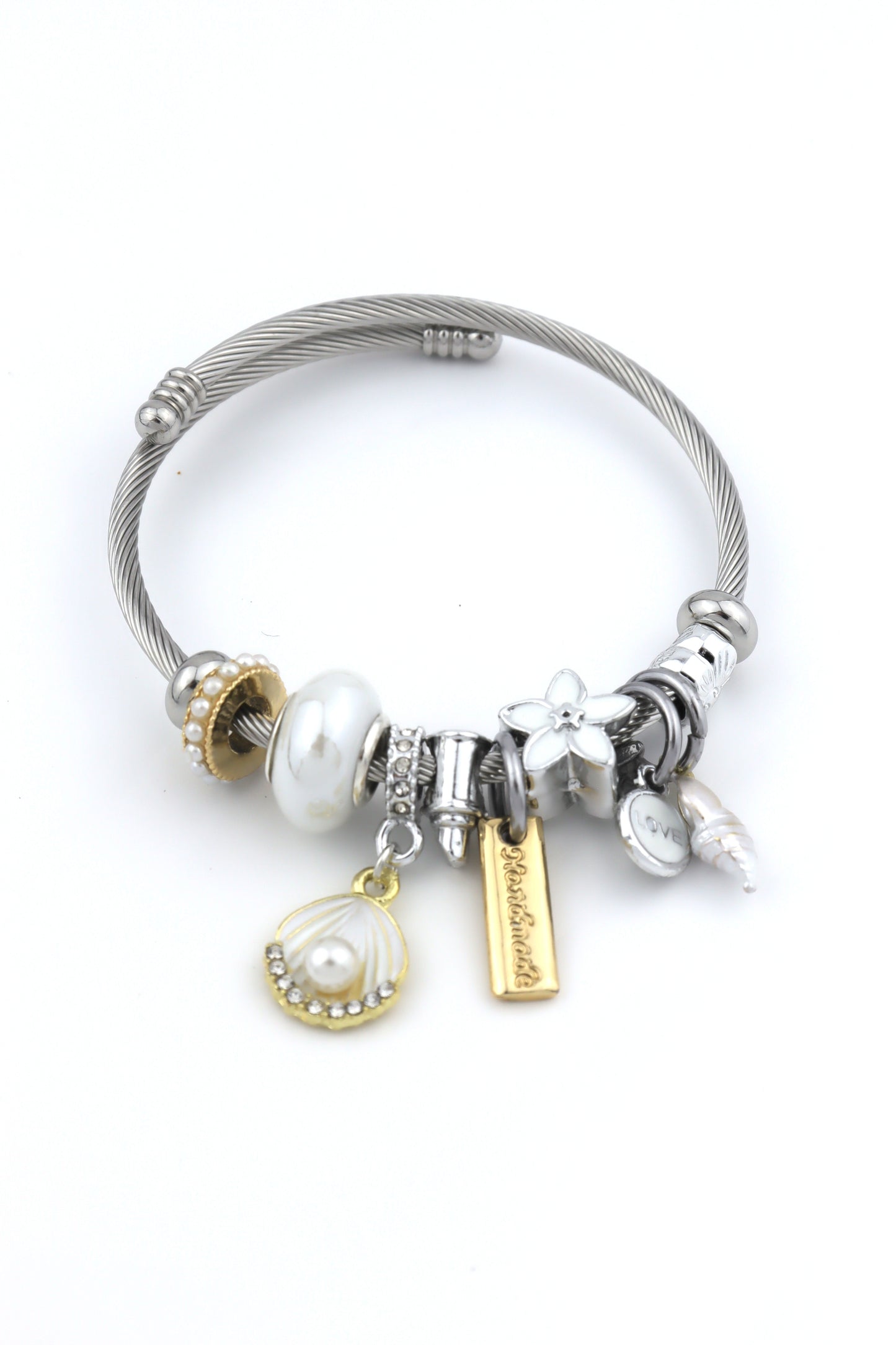 Pandora  P032