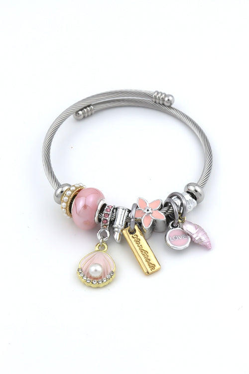 Pandora  P031