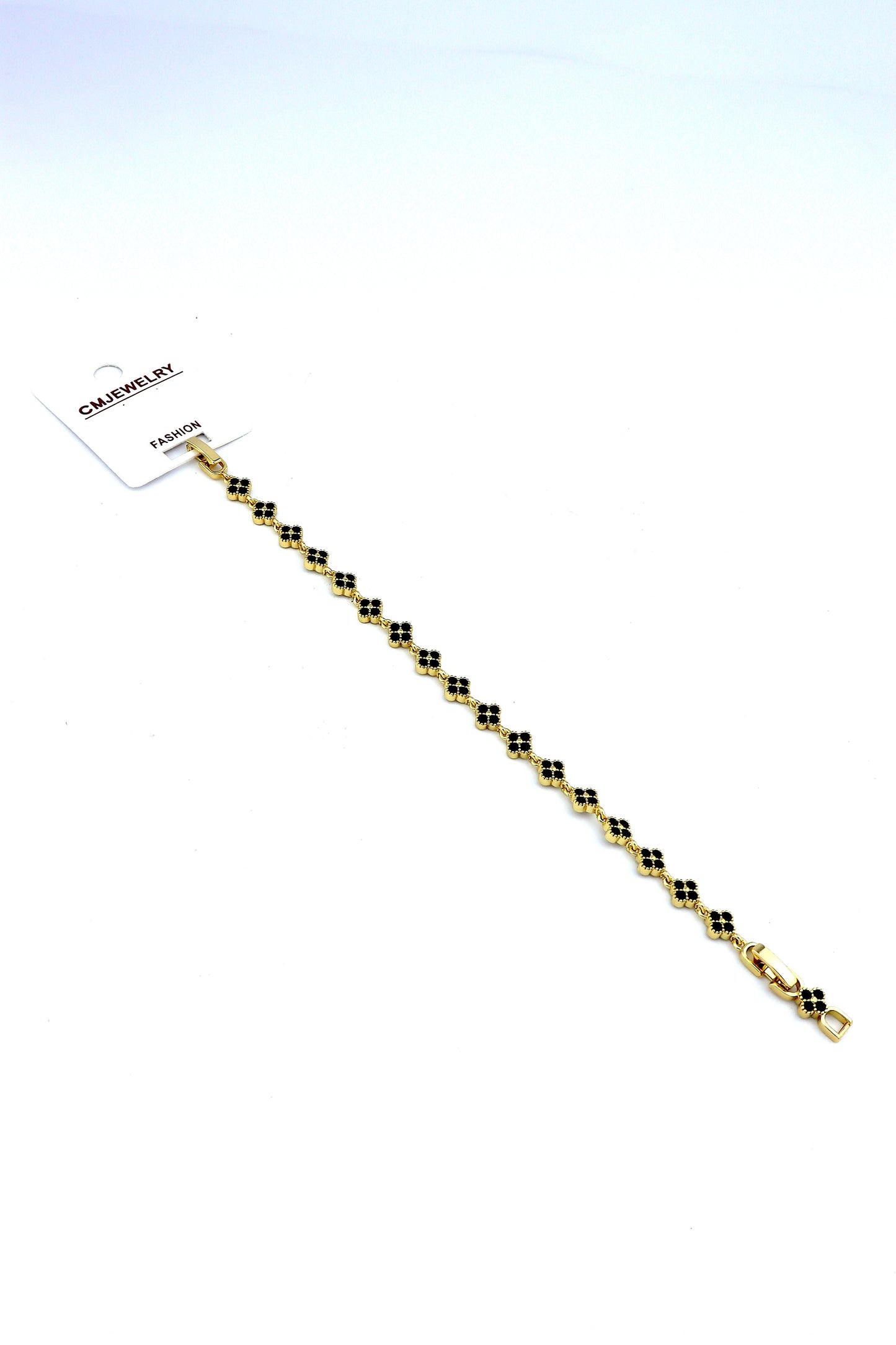 CM Bileklik CMB116